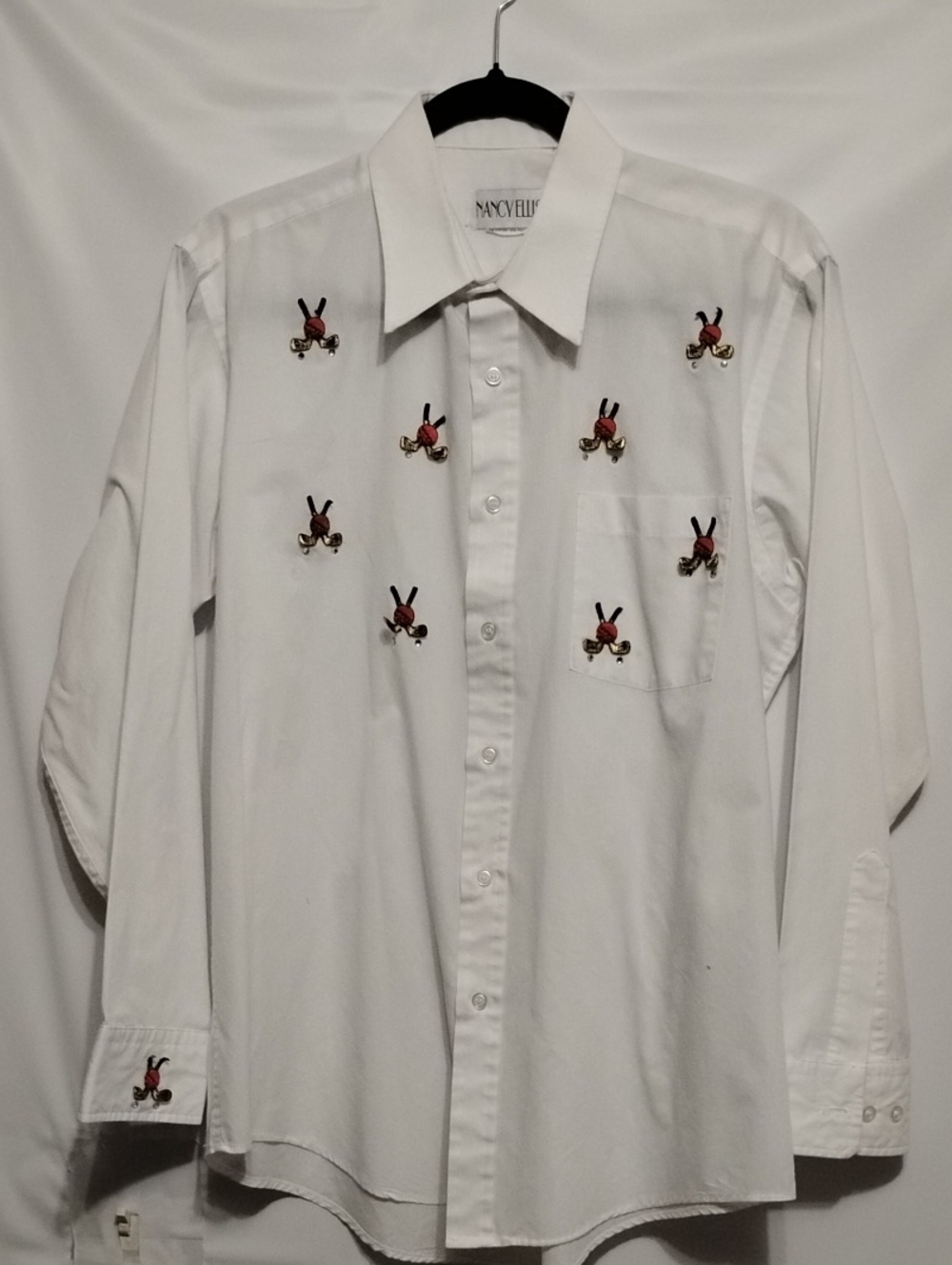 NANCY ELLIS Golf Embroidered Button-Up White Dagger Collar 70s-80s Shirt